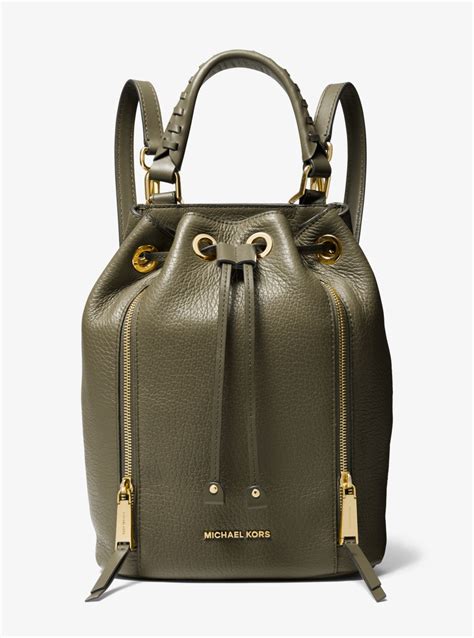 michael kors viv medium pebbled leather bucket backpack